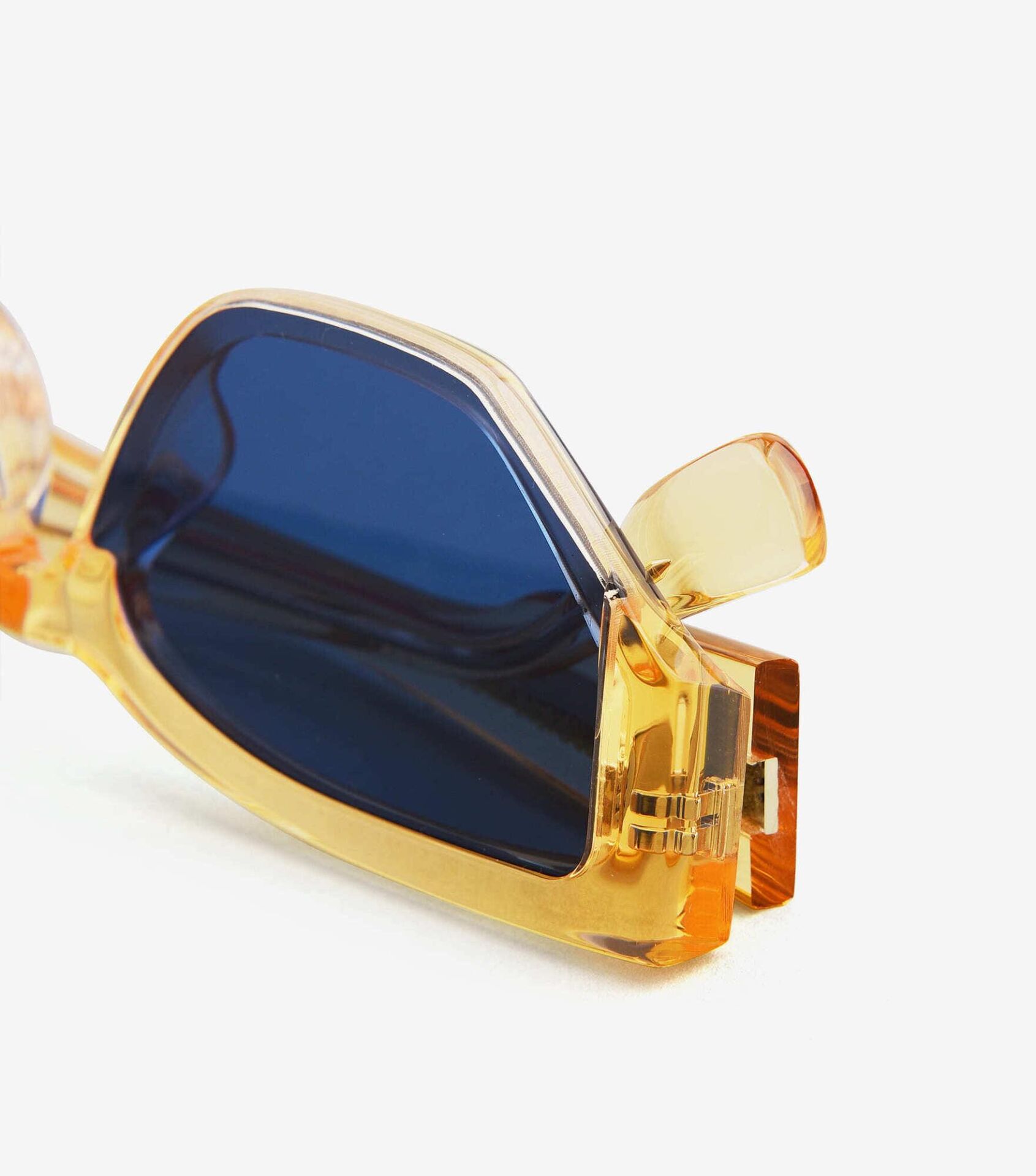 Projekt Produkt - Au1 - Güneş Gözlüğü - C07