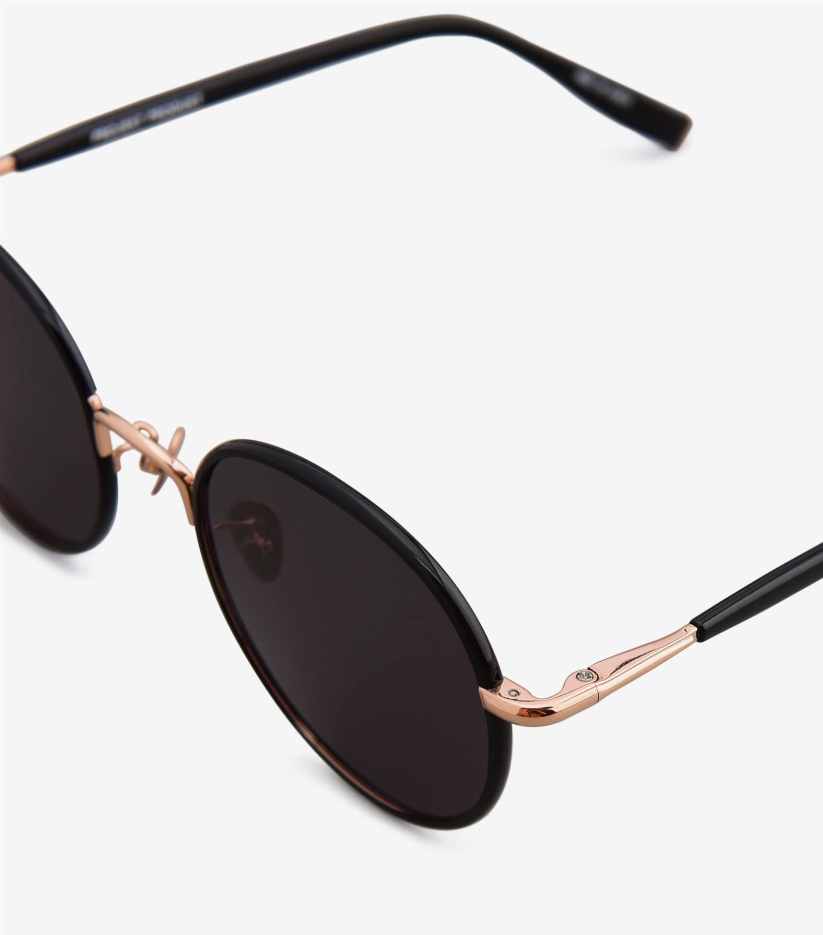 Projekt Produkt - Au4 - Güneş Gözlüğü - CBKPG